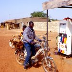 Burkina Faso, la stazione di rifornimento carburante a Nanorò