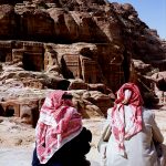 giordania; petra, of the Bedouin ones near the tomb building